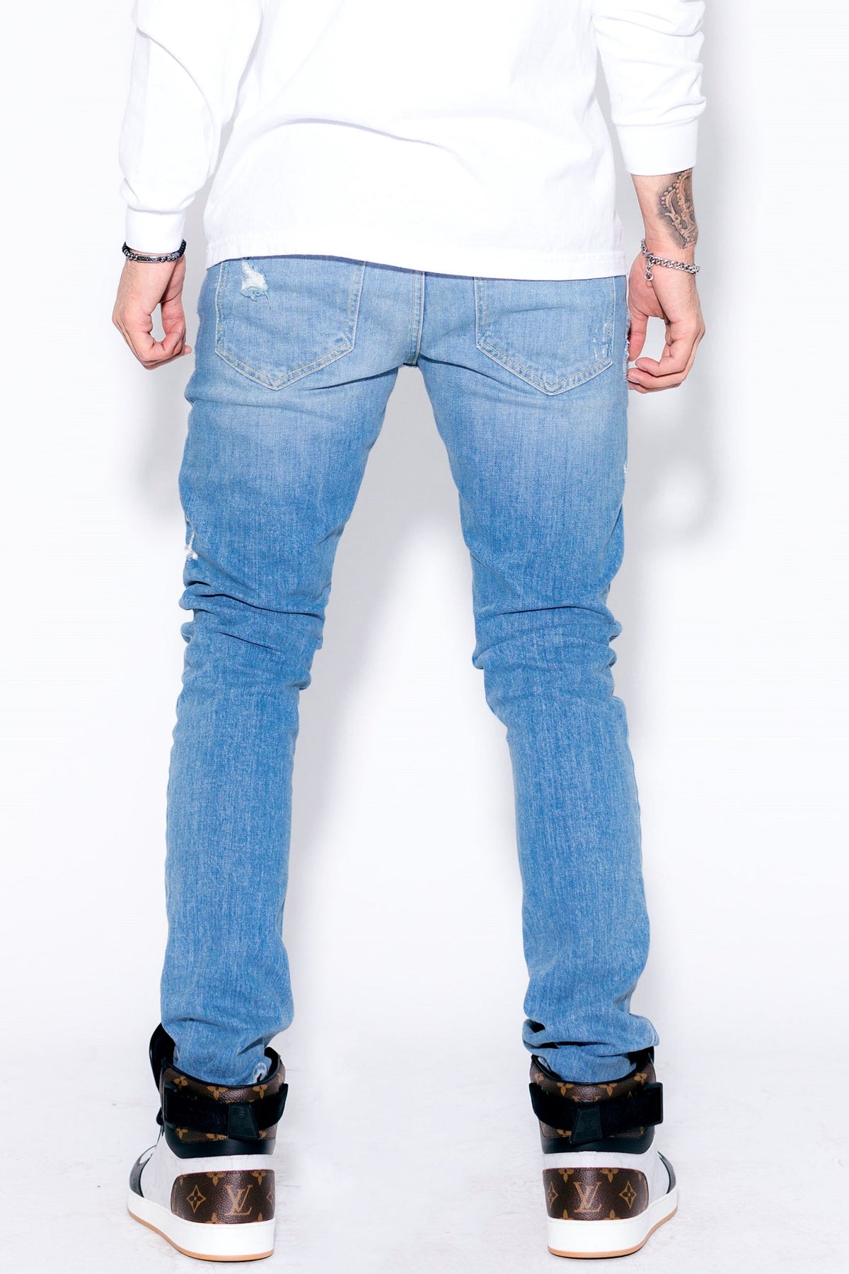 Premium Denim Made in the USA – nobrandjeans.com